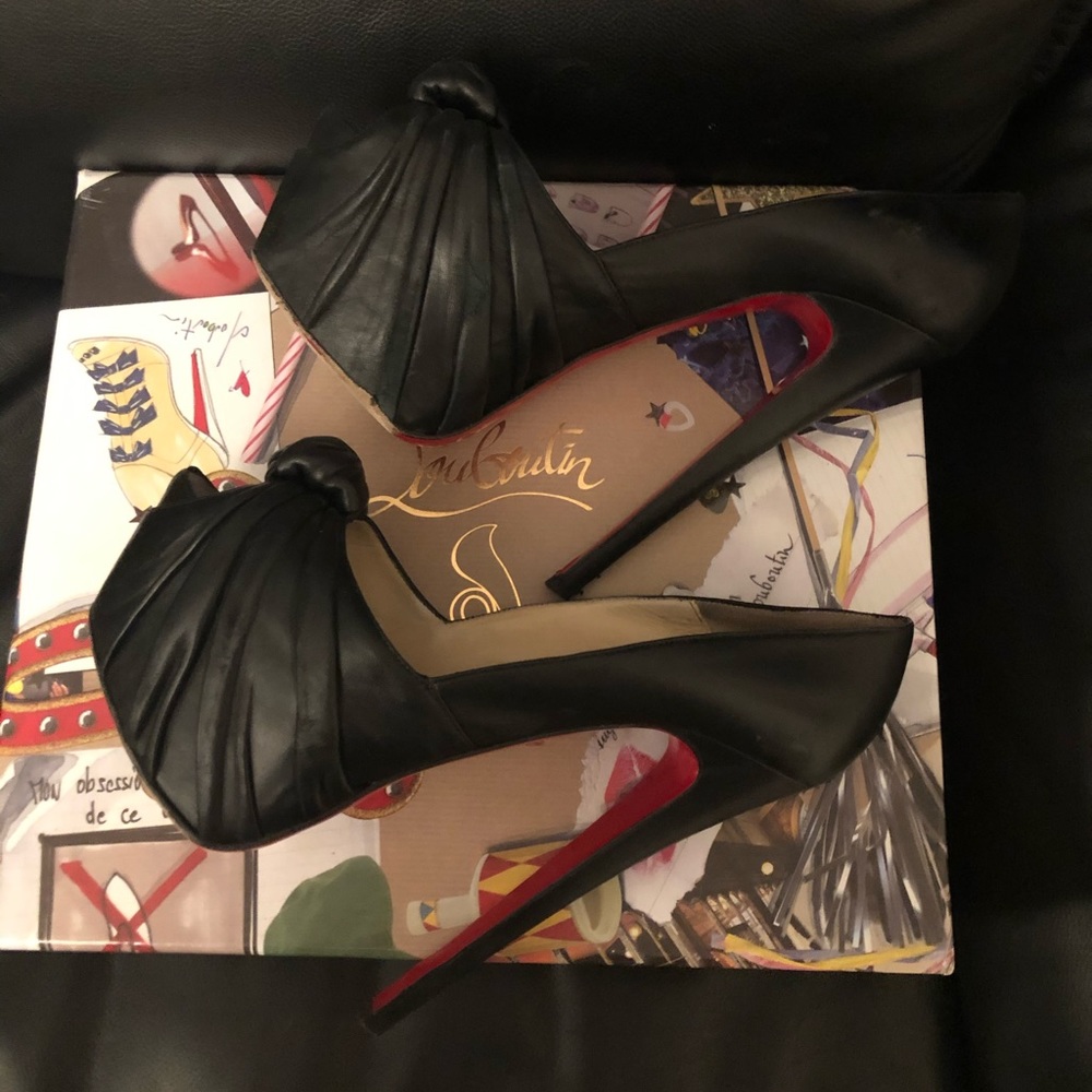 Louboutin Lady Gres 20th Anniversary Collection - Picture 6 of 9